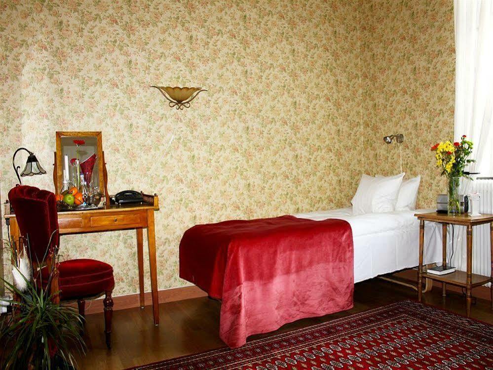 Hotell Laeckoe Лидчёпинг Экстерьер фото